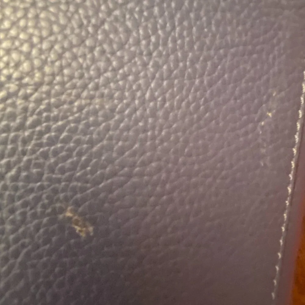 kate spade leather Tote - Picture 10 of 14